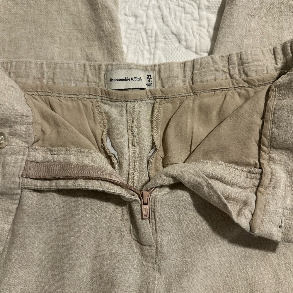 Abercrombie & Fitch Light Tan Linen Trousers